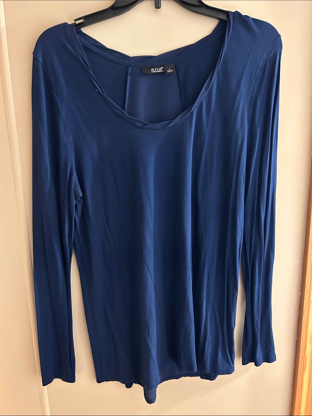 a.n.a Long Sleeve Scoop Neck Top in Blue